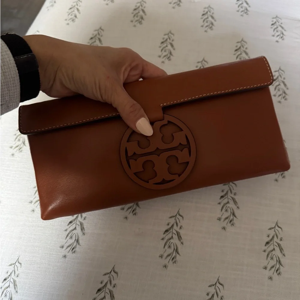 Tory Burch Tan Leather Clutch - Picture 2 of 6